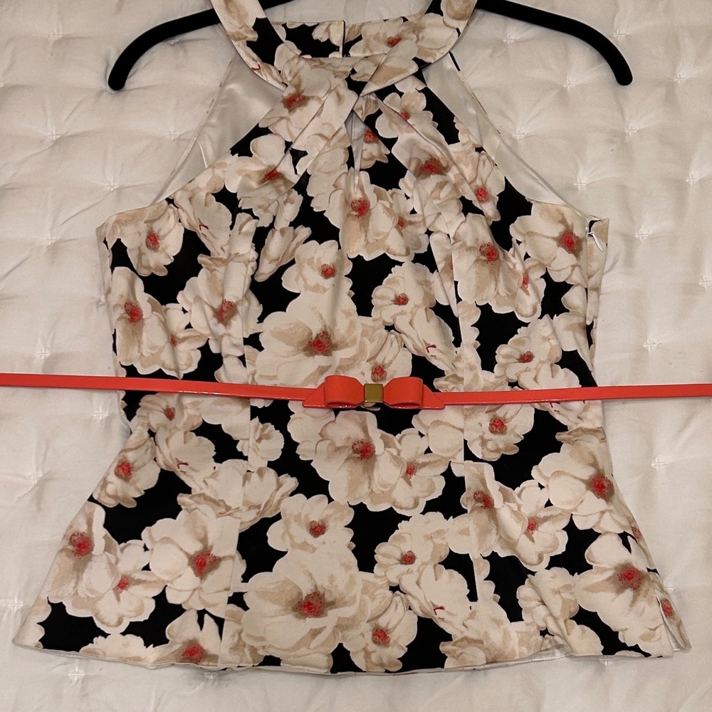 WHITE HOUSE BLACK MARKET Floral, Halter Top, Size 4 with Coral Skinny Belt